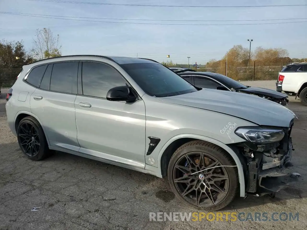 4 fotografías del automóvil dañado 5YM13EC01N9N34588 BMW X3 M 2022