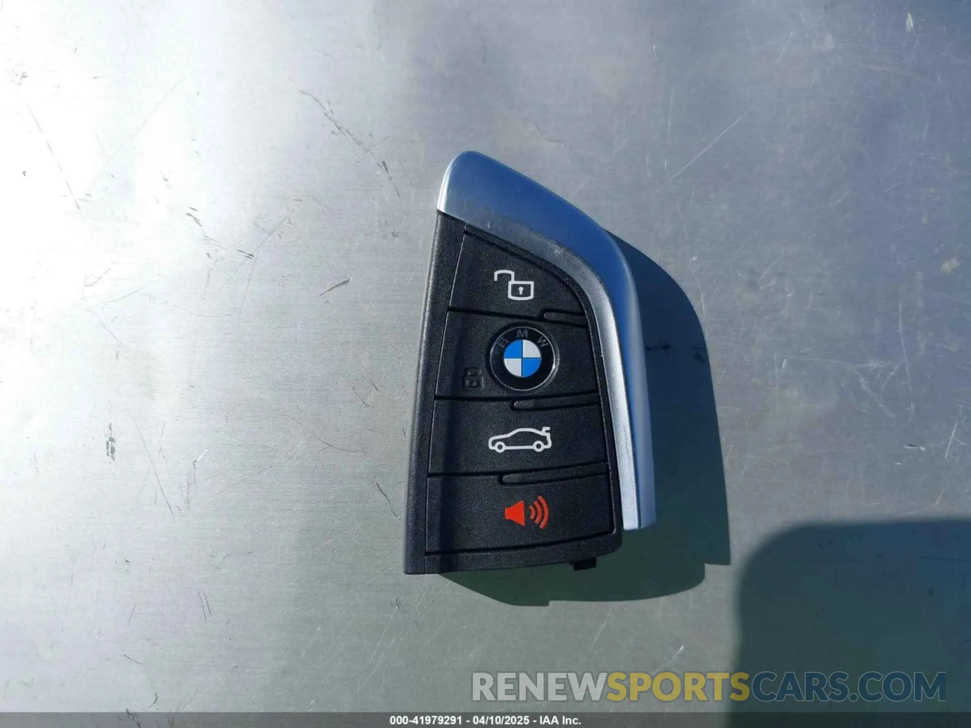 11 fotografías del automóvil dañado 5YM13EC07N9L49512 BMW X3 M 2022