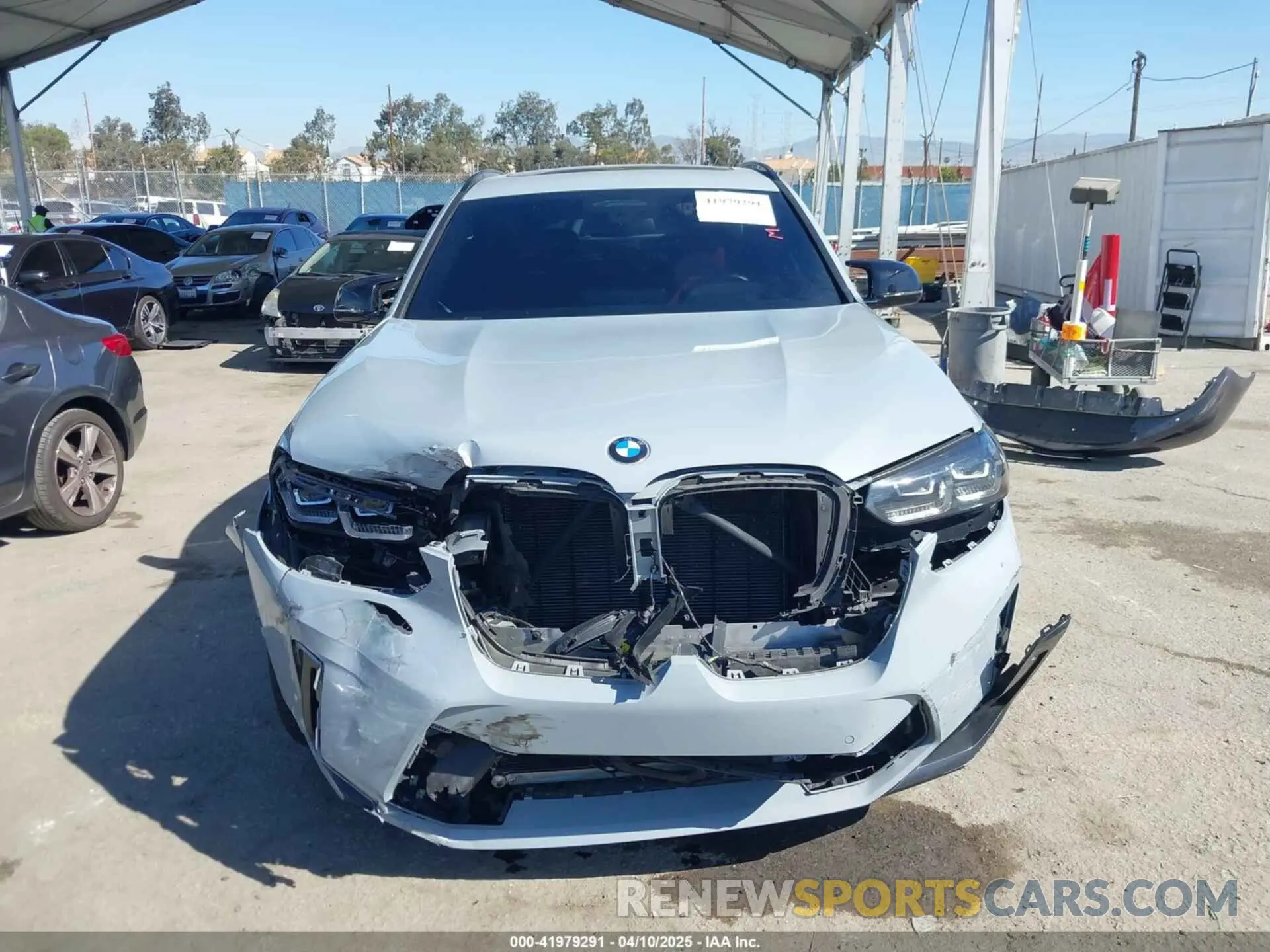 13 fotografías del automóvil dañado 5YM13EC07N9L49512 BMW X3 M 2022