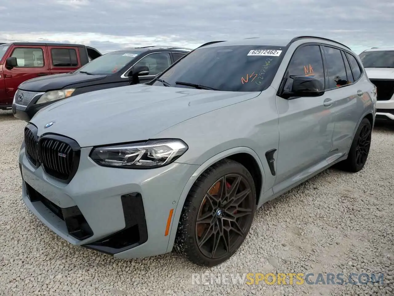 2 fotografías del automóvil dañado 5YM13EC08N9J91018 BMW X3 M 2022
