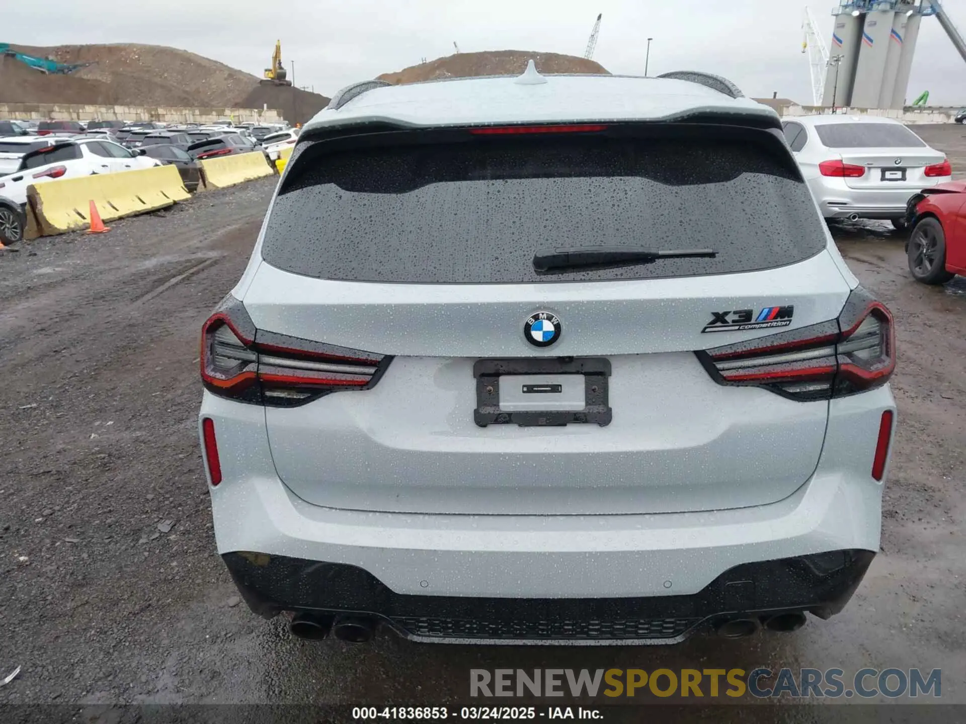 16 fotografías del automóvil dañado 5YM13EC00R9W09223 BMW X3 M 2024