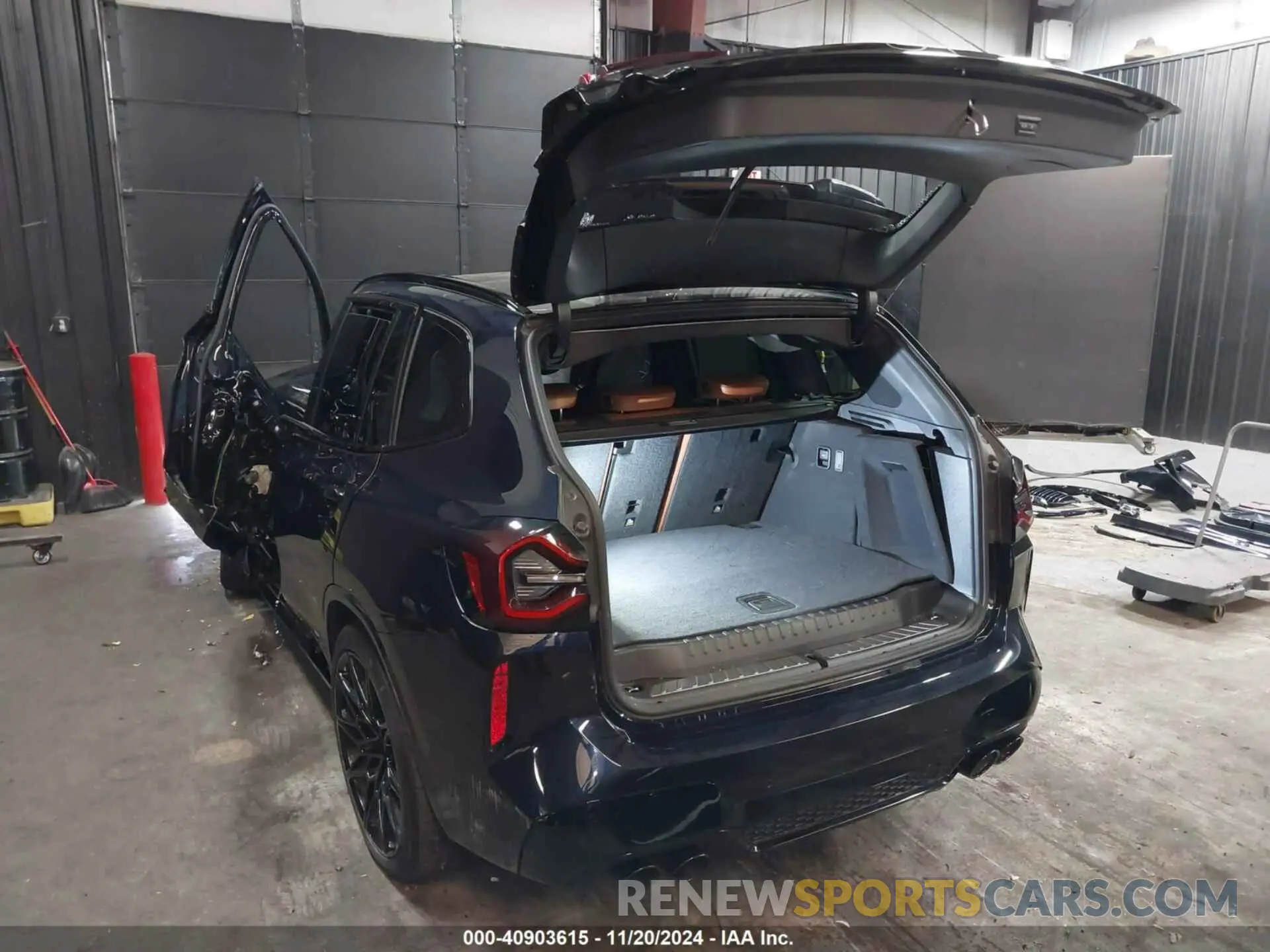 3 fotografías del automóvil dañado 5YM13EC02R9W28887 BMW X3 M 2024