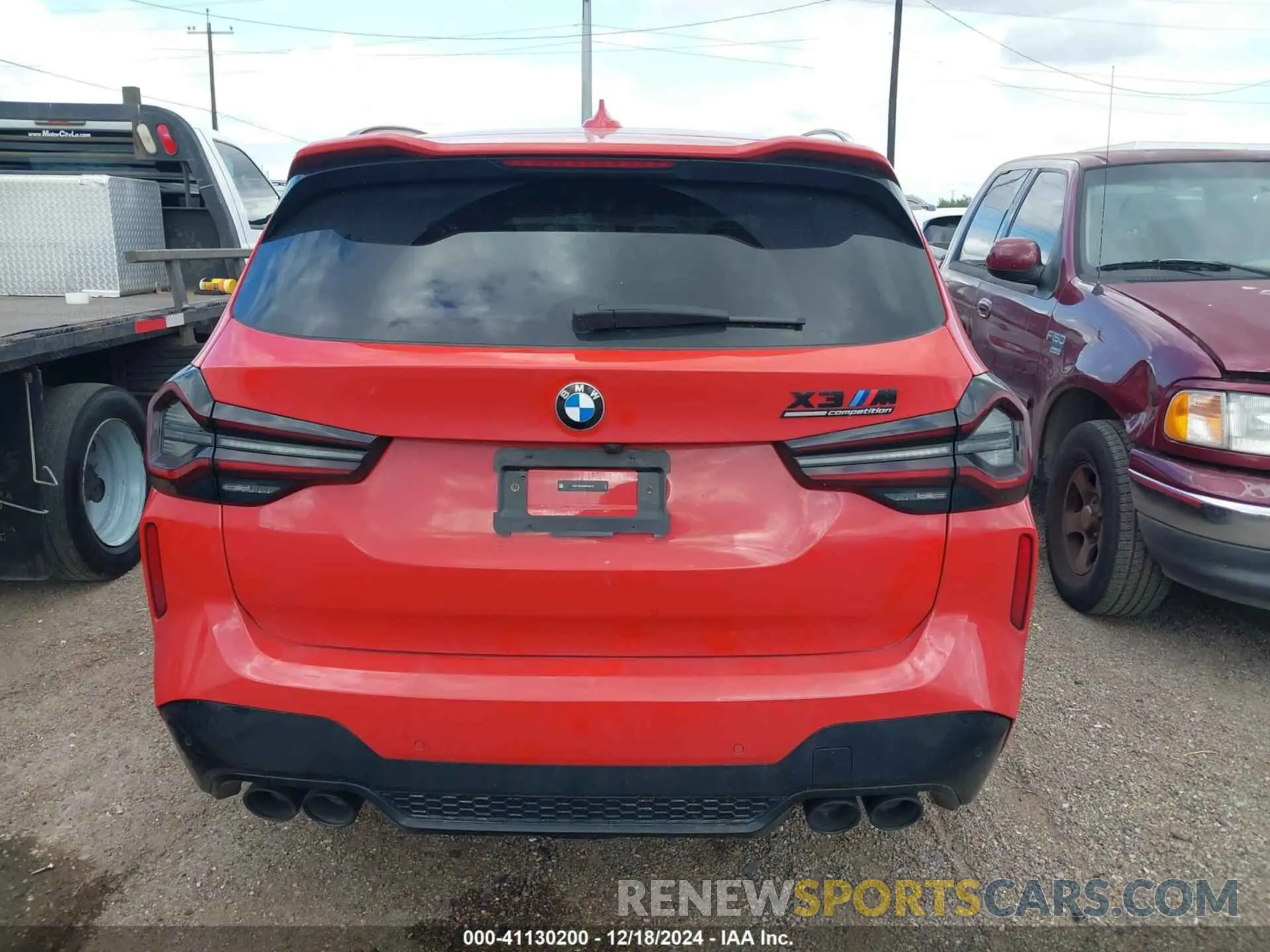 16 fotografías del automóvil dañado 5YM13EC05R9T48719 BMW X3 M 2024