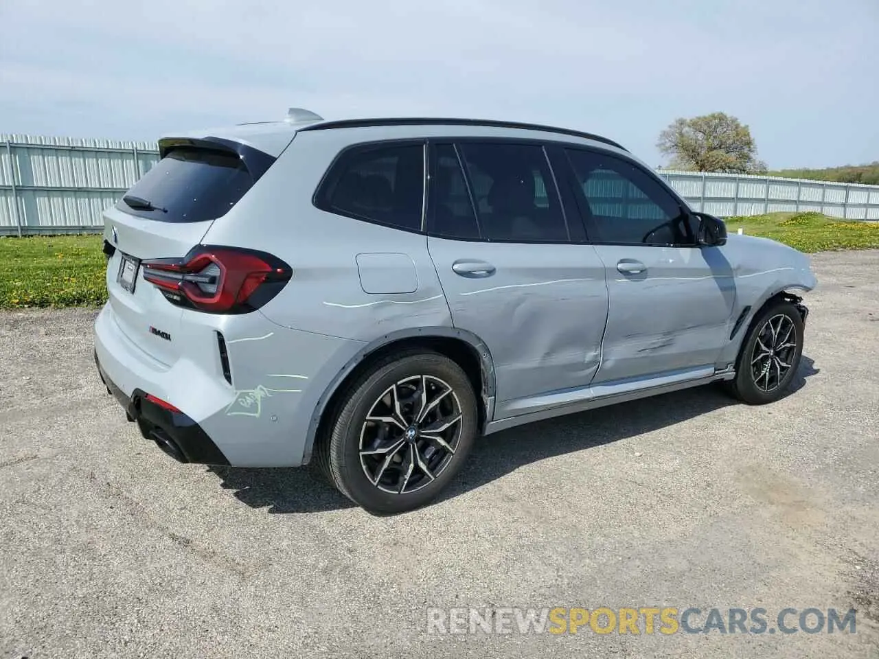 3 fotografías del automóvil dañado 5UX83DP01N9J87712 BMW X3 M40I 2022