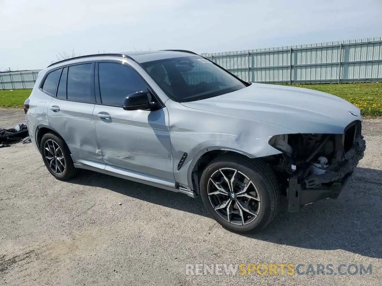 4 fotografías del automóvil dañado 5UX83DP01N9J87712 BMW X3 M40I 2022