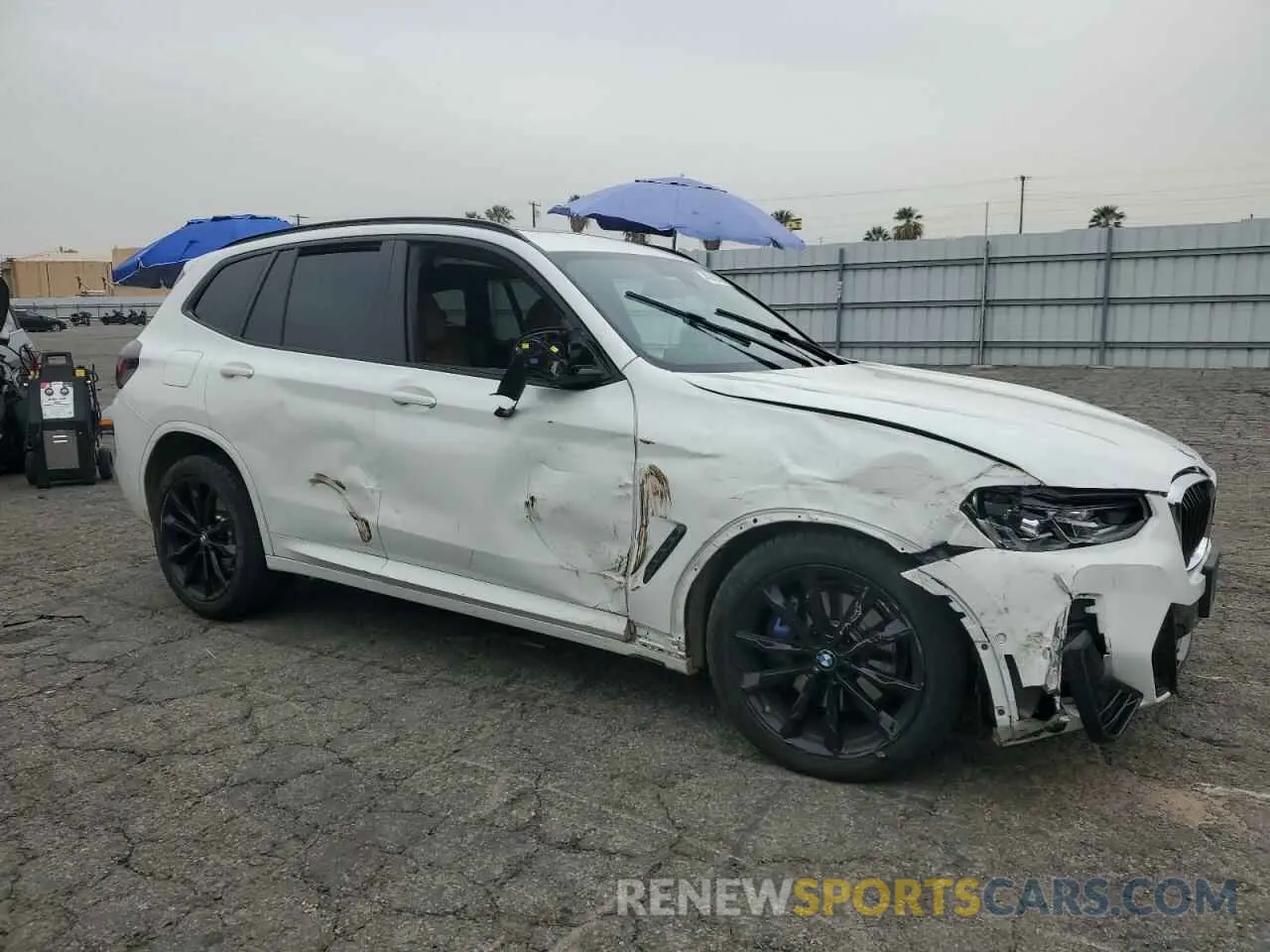 4 fotografías del automóvil dañado 5UX83DP06N9L10338 BMW X3 M40I 2022