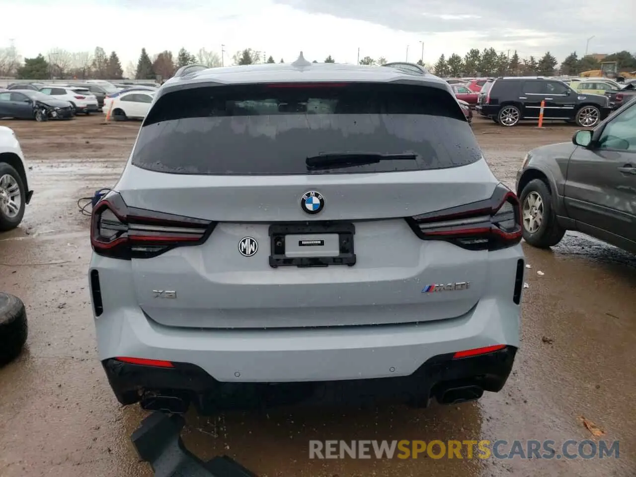 6 fotografías del automóvil dañado 5UX83DP02P9P63794 BMW X3 M40I 2023