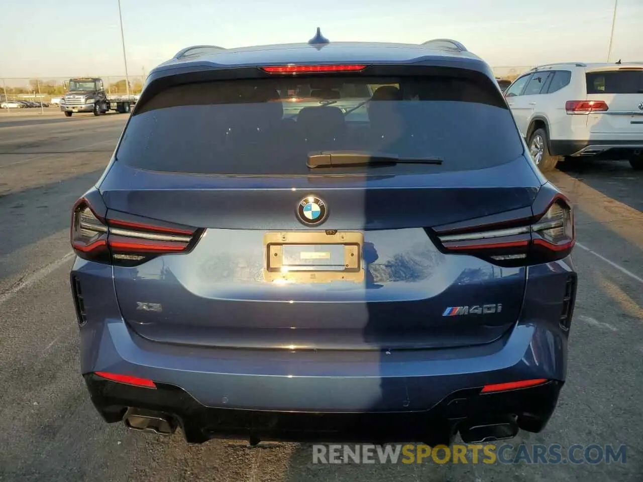 6 fotografías del automóvil dañado 5UX83DP08P9R98152 BMW X3 M40I 2023
