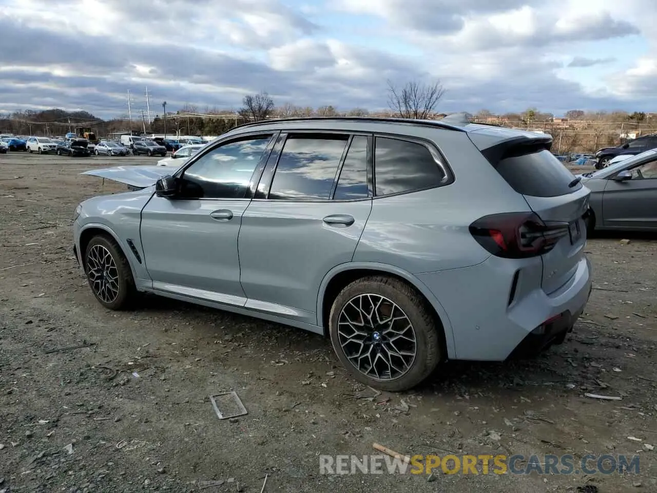 2 fotografías del automóvil dañado 5UX83DP01R9W43956 BMW X3 M40I 2024