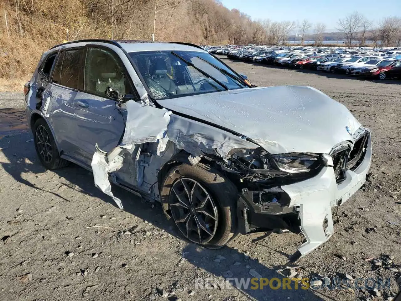 4 fotografías del automóvil dañado 5UX83DP02R9W01280 BMW X3 M40I 2024