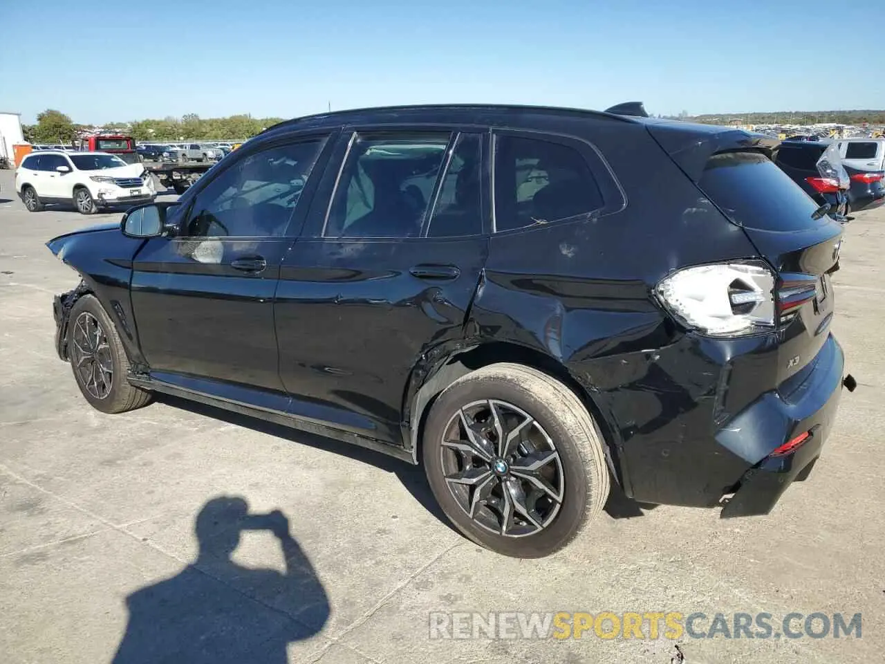 2 fotografías del automóvil dañado 5UX83DP04R9T98800 BMW X3 M40I 2024