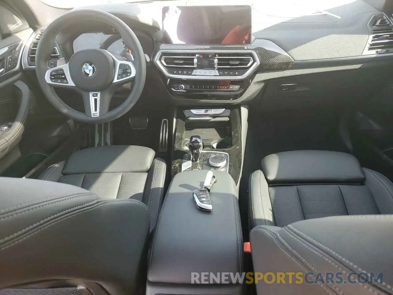 8 fotografías del automóvil dañado 5UX83DP04R9X02854 BMW X3 M40I 2024