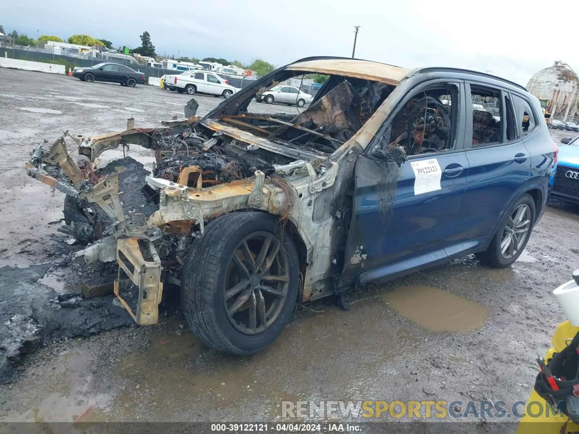2 fotografías del automóvil dañado 5UXTS1C01L9C73538 BMW X3 PHEV 2020