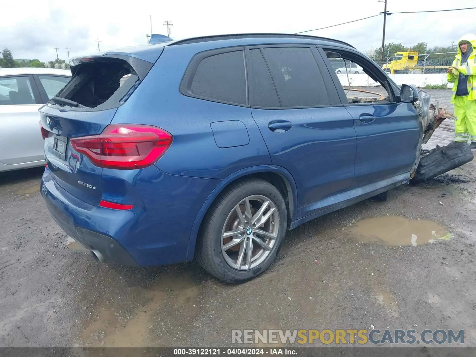 4 fotografías del automóvil dañado 5UXTS1C01L9C73538 BMW X3 PHEV 2020