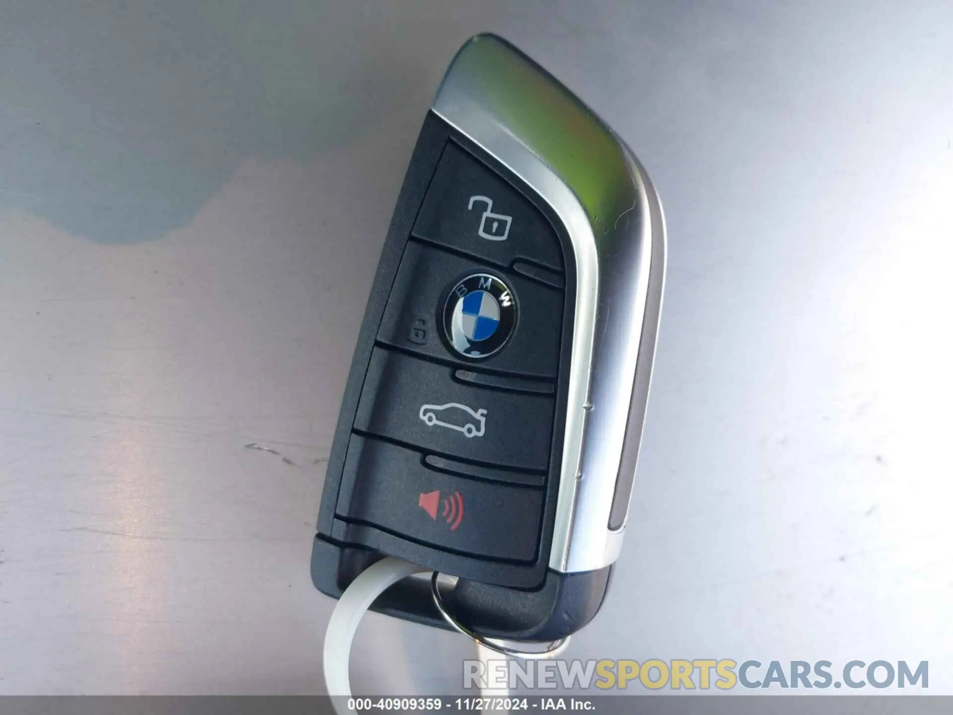 11 fotografías del automóvil dañado 5UXTS1C05L9D29500 BMW X3 PHEV 2020