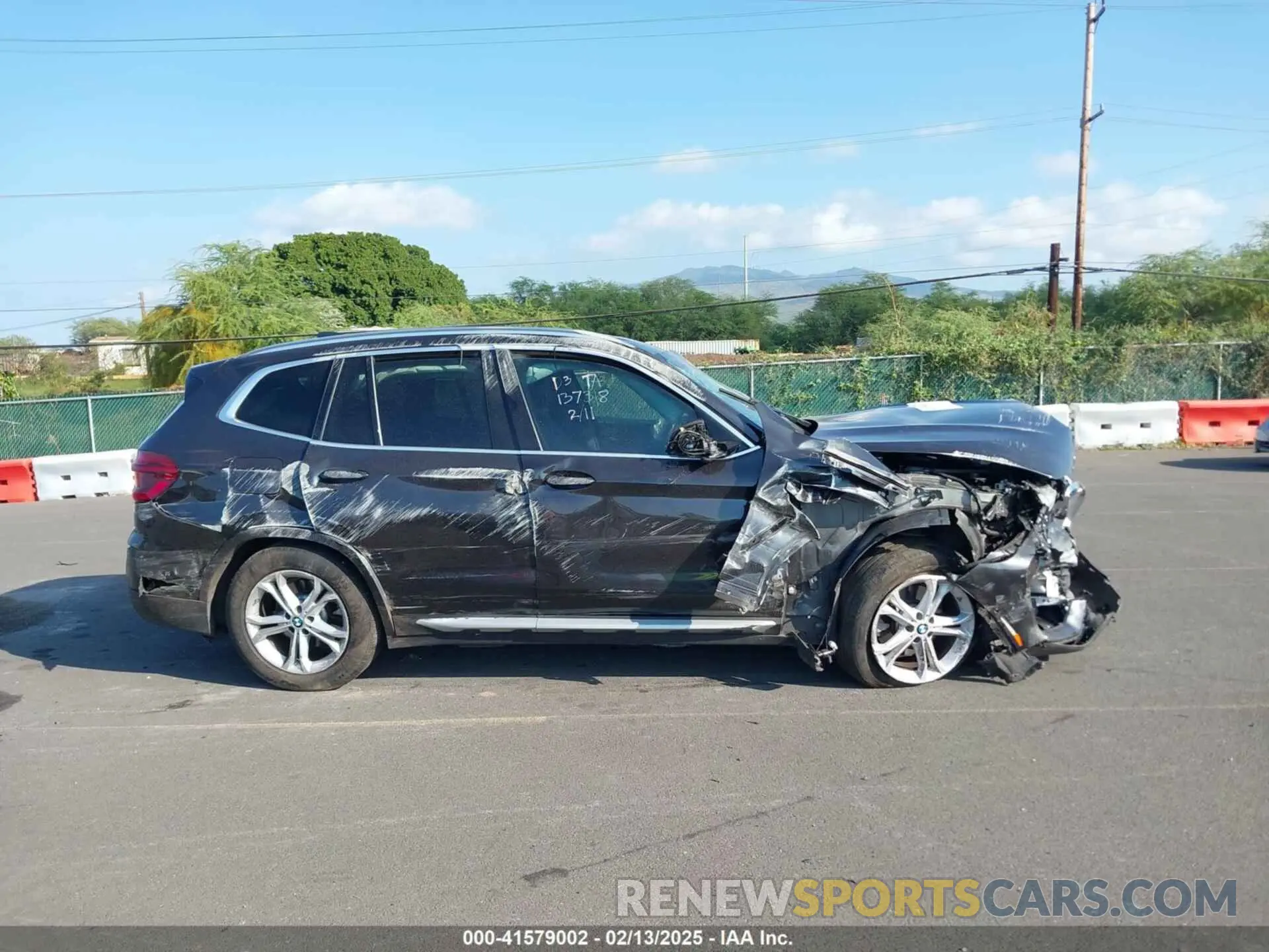 14 fotografías del automóvil dañado 5UXTS1C07L9D22483 BMW X3 PHEV 2020