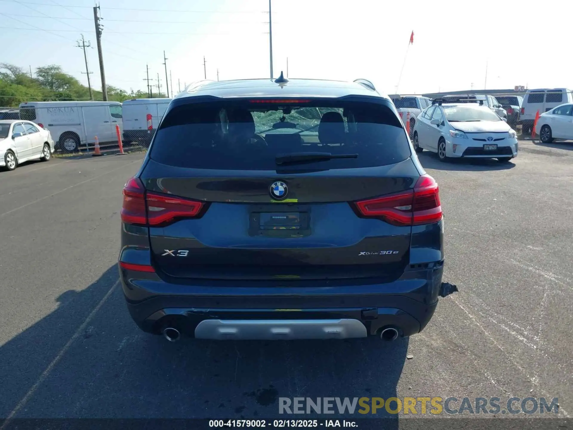 17 fotografías del automóvil dañado 5UXTS1C07L9D22483 BMW X3 PHEV 2020