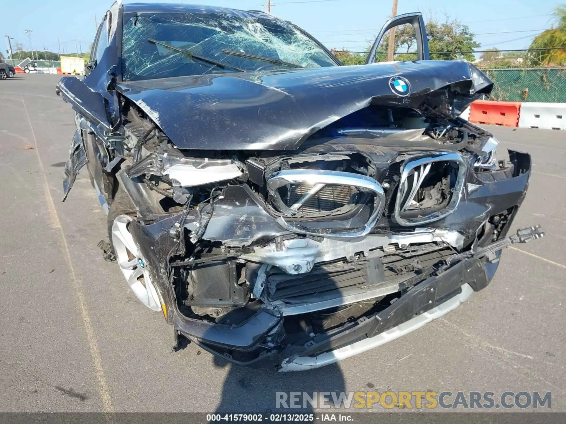 6 fotografías del automóvil dañado 5UXTS1C07L9D22483 BMW X3 PHEV 2020