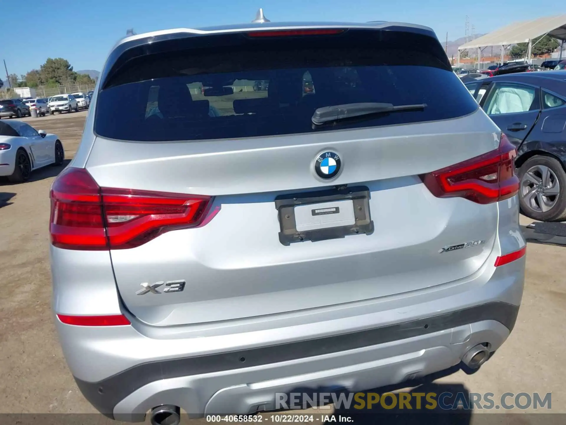16 fotografías del automóvil dañado 5UXTS1C08L9D29510 BMW X3 PHEV 2020