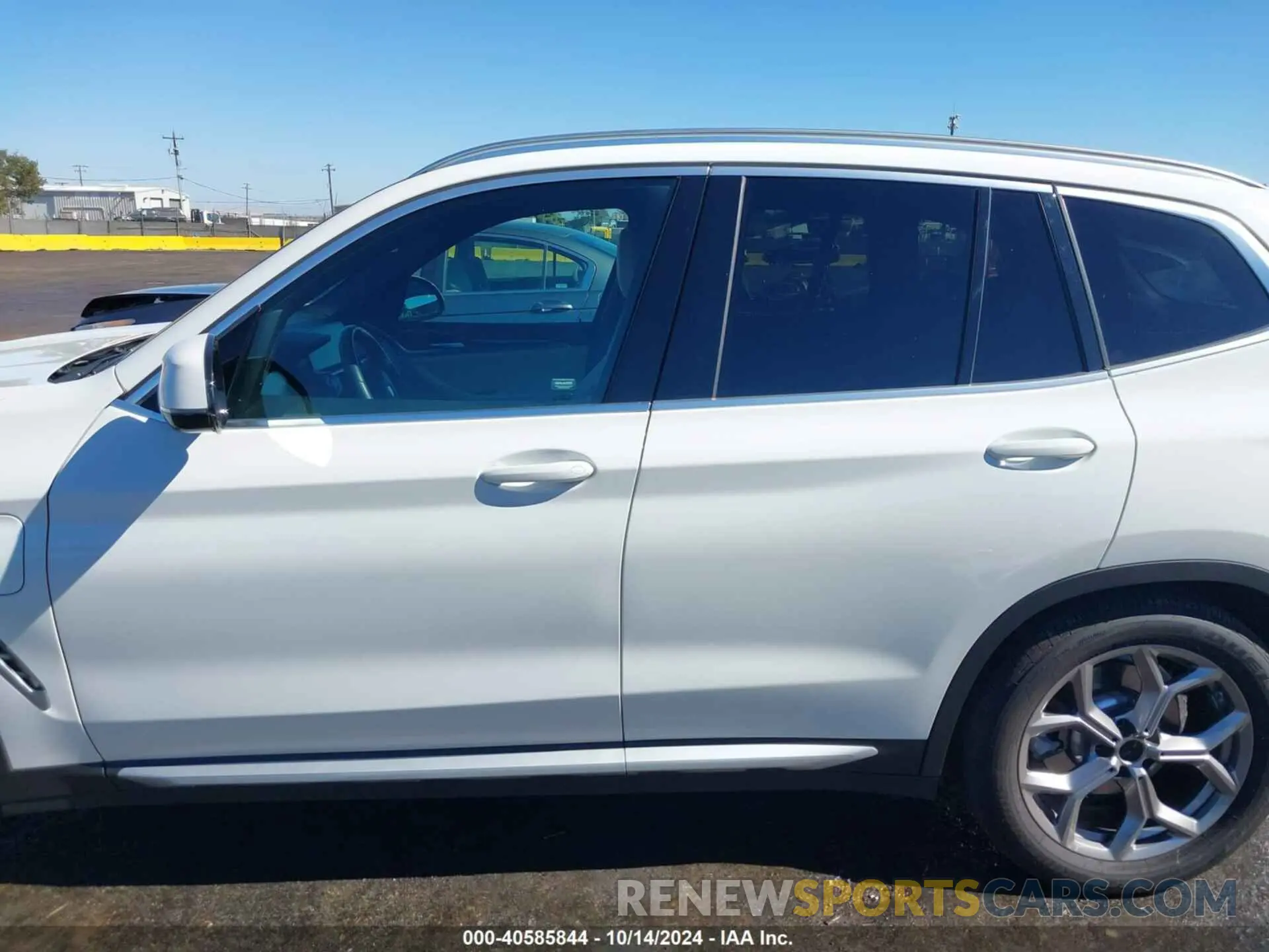 15 fotografías del automóvil dañado 5UXTS1C07M9G31050 BMW X3 PHEV 2021