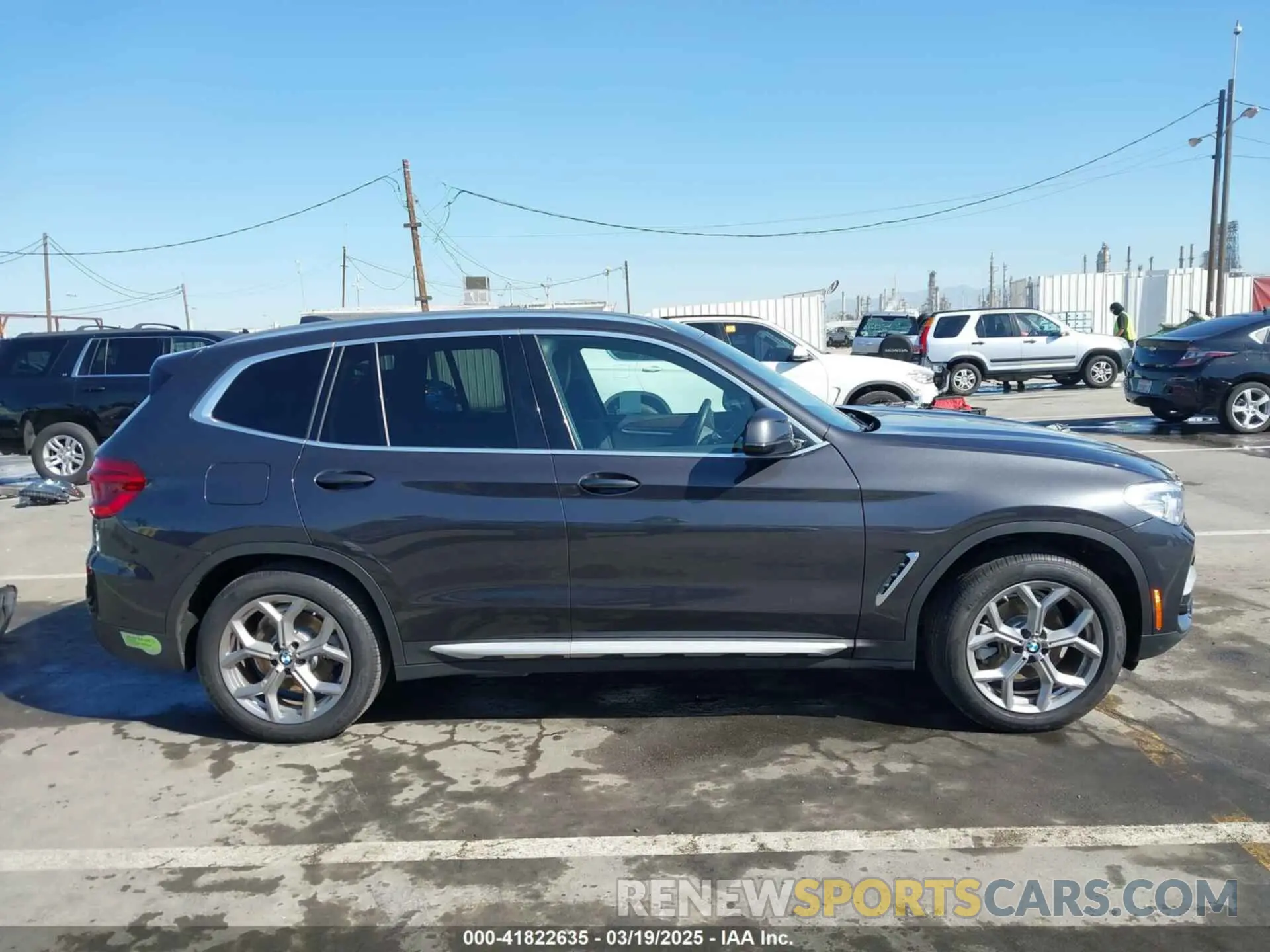13 fotografías del automóvil dañado 5UXTS1C0XM9H12818 BMW X3 PHEV 2021