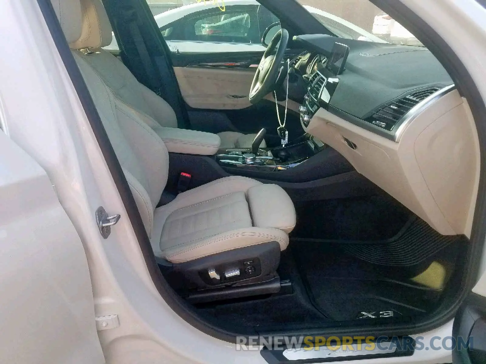 5 fotografías del automóvil dañado 5UXTR7C50KLF29616 BMW X3 SDRIVE3 2019