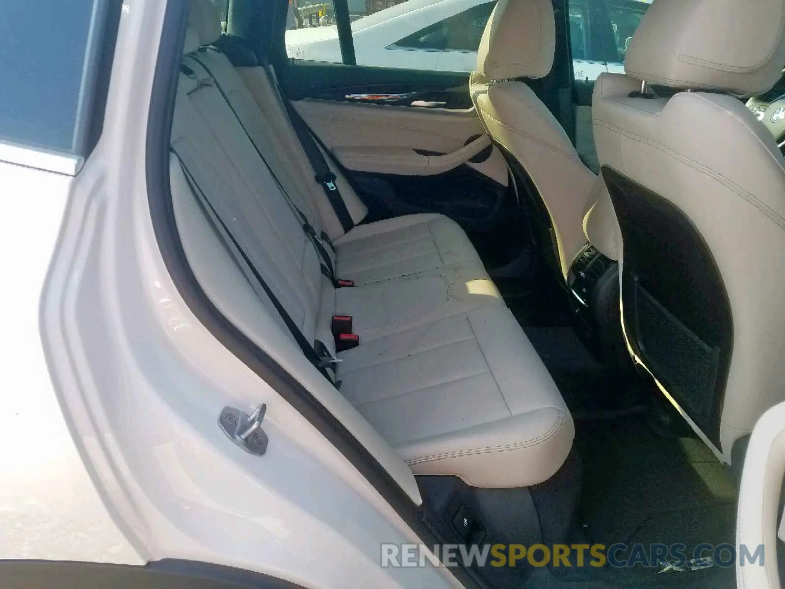 6 fotografías del automóvil dañado 5UXTR7C50KLF29616 BMW X3 SDRIVE3 2019