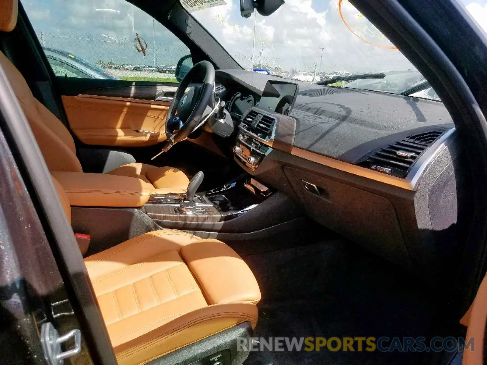 5 fotografías del automóvil dañado 5UXTR7C50KLF37635 BMW X3 SDRIVE3 2019