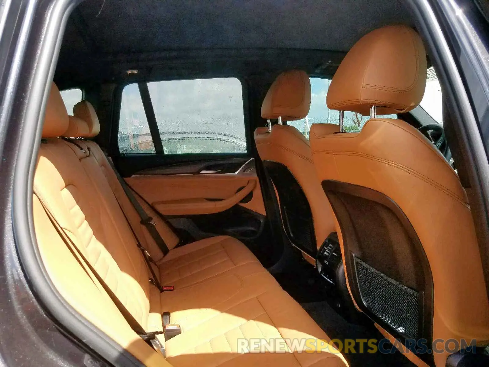 6 fotografías del automóvil dañado 5UXTR7C50KLF37635 BMW X3 SDRIVE3 2019