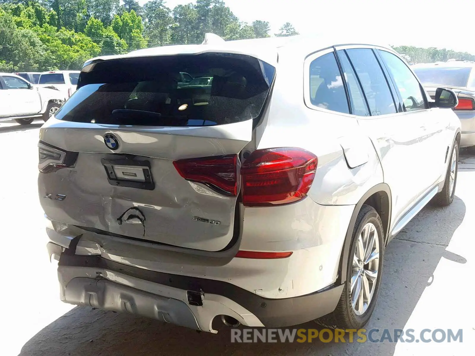 4 fotografías del automóvil dañado 5UXTR7C52KLE98210 BMW X3 SDRIVE3 2019