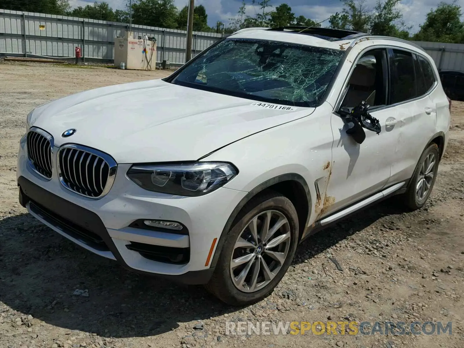 2 fotografías del automóvil dañado 5UXTR7C53KLF23583 BMW X3 SDRIVE3 2019
