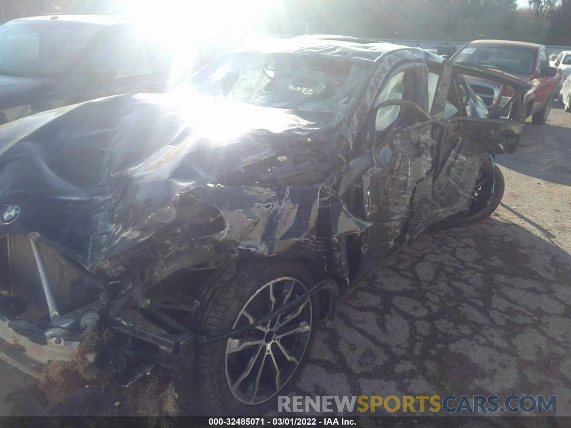 2 fotografías del automóvil dañado 5UXUJ3C50KLG52191 BMW X4 2019