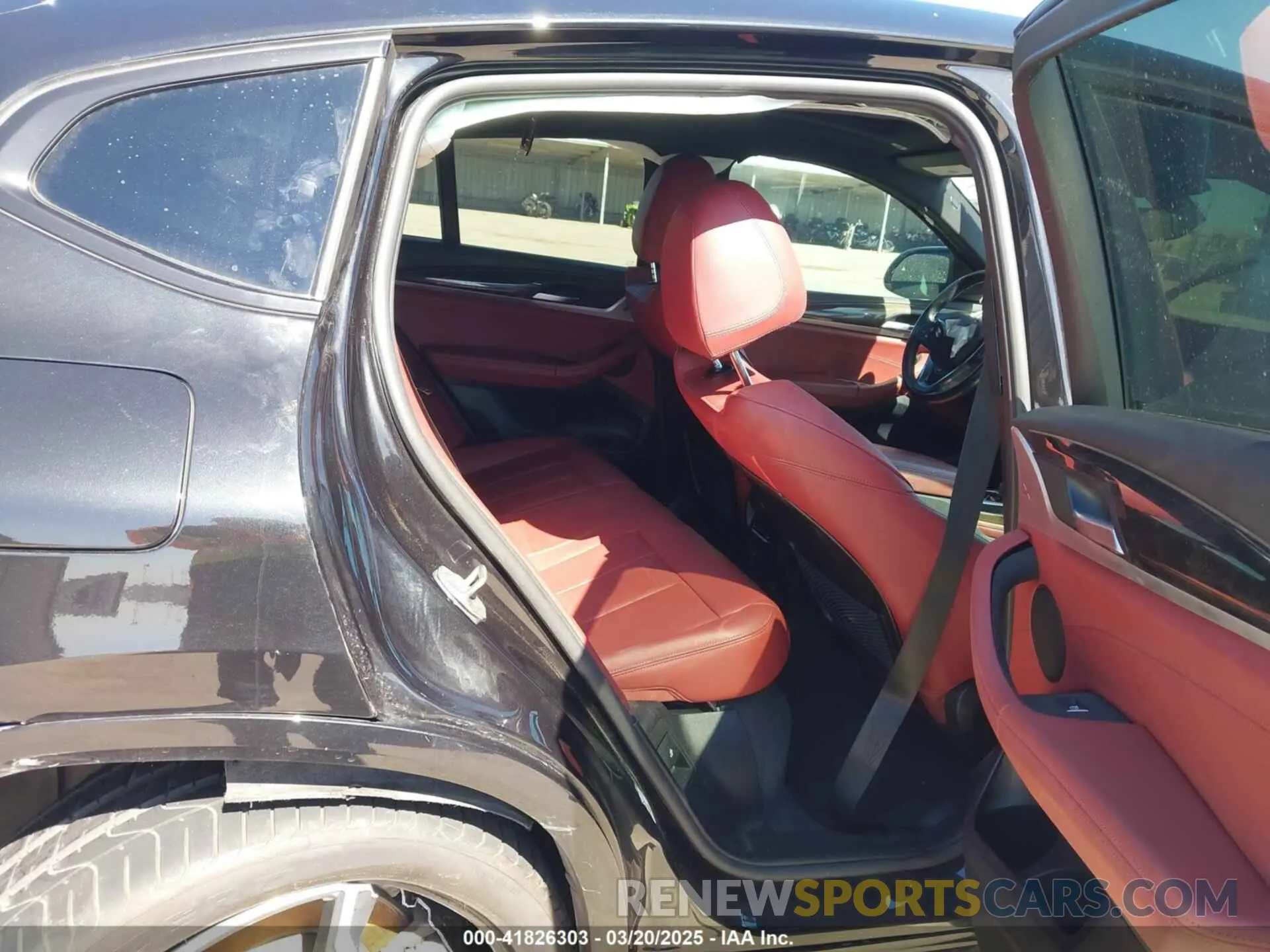 8 fotografías del automóvil dañado 5UXUJ3C50KLG53163 BMW X4 2019