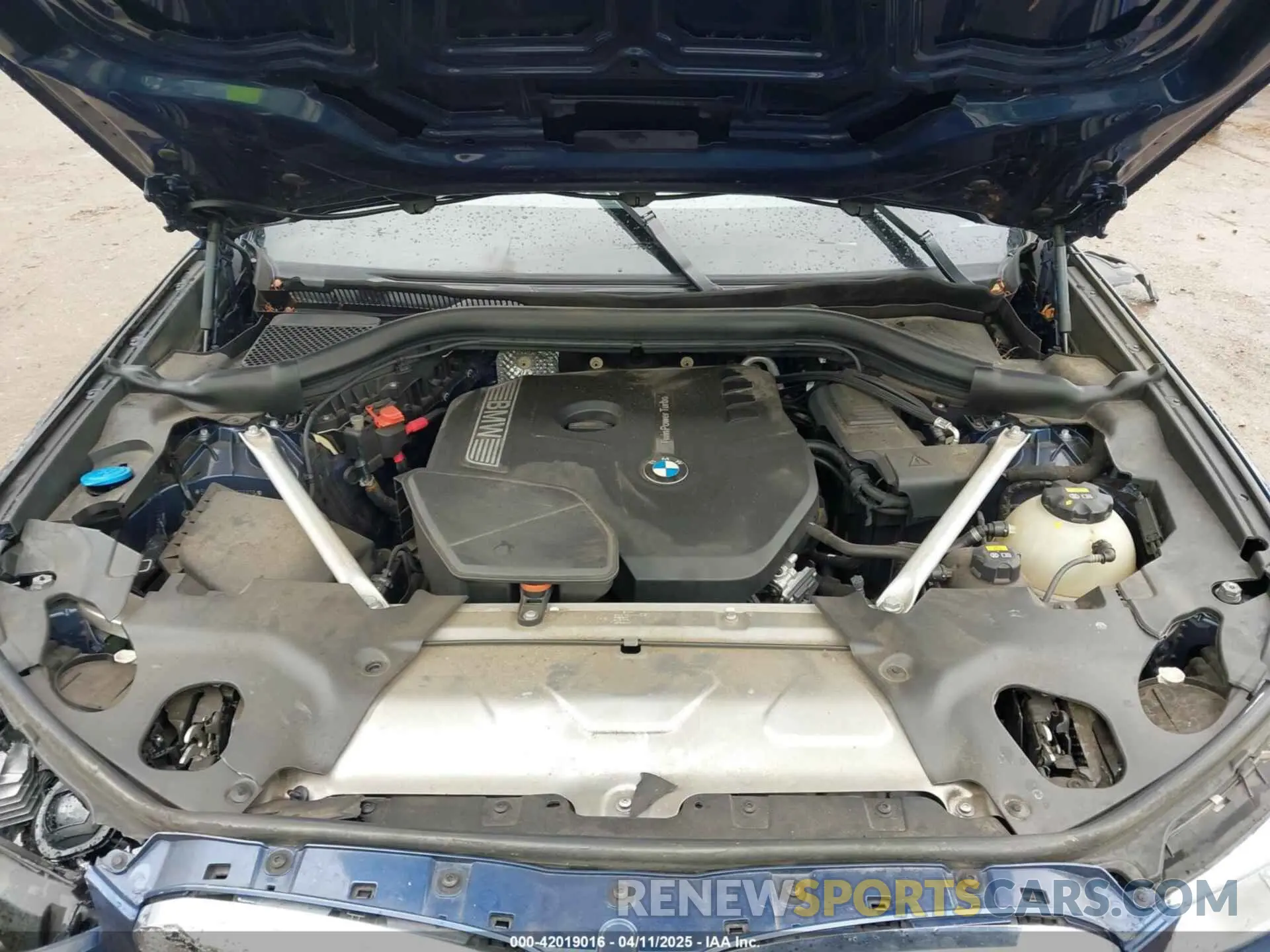 10 fotografías del automóvil dañado 5UXUJ3C51KLG56976 BMW X4 2019