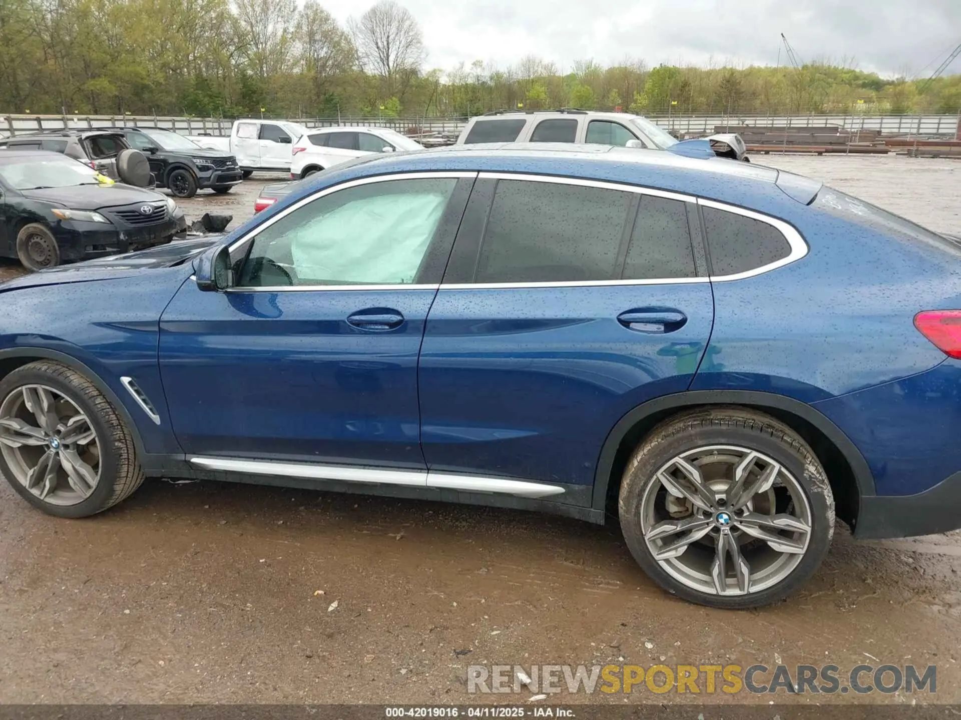 14 fotografías del automóvil dañado 5UXUJ3C51KLG56976 BMW X4 2019