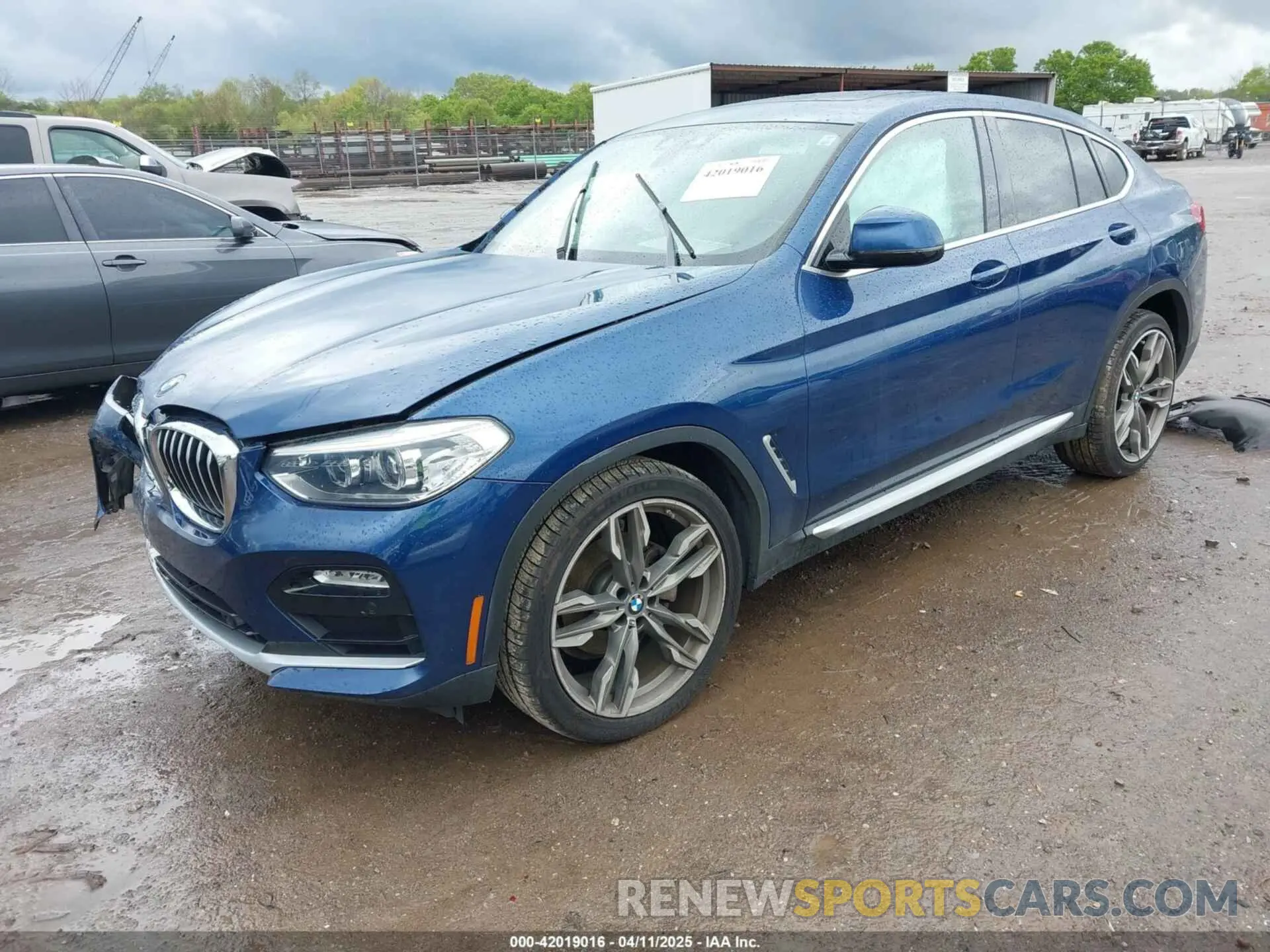 2 fotografías del automóvil dañado 5UXUJ3C51KLG56976 BMW X4 2019