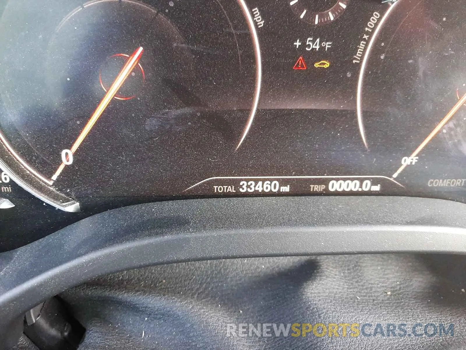 8 fotografías del automóvil dañado 5UXUJ3C52KLA58346 BMW X4 2019