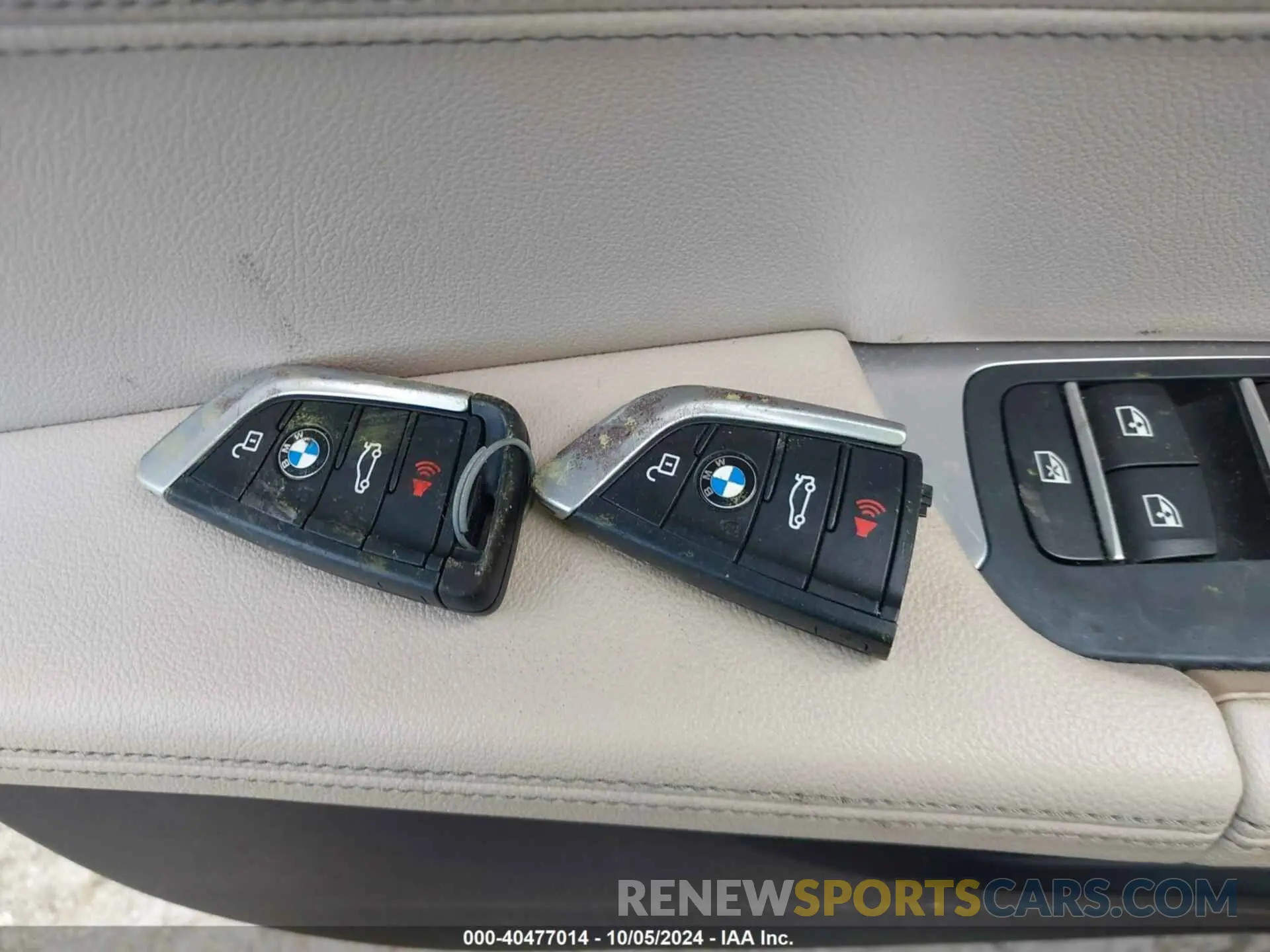 11 fotografías del automóvil dañado 5UXUJ3C58KLG55162 BMW X4 2019