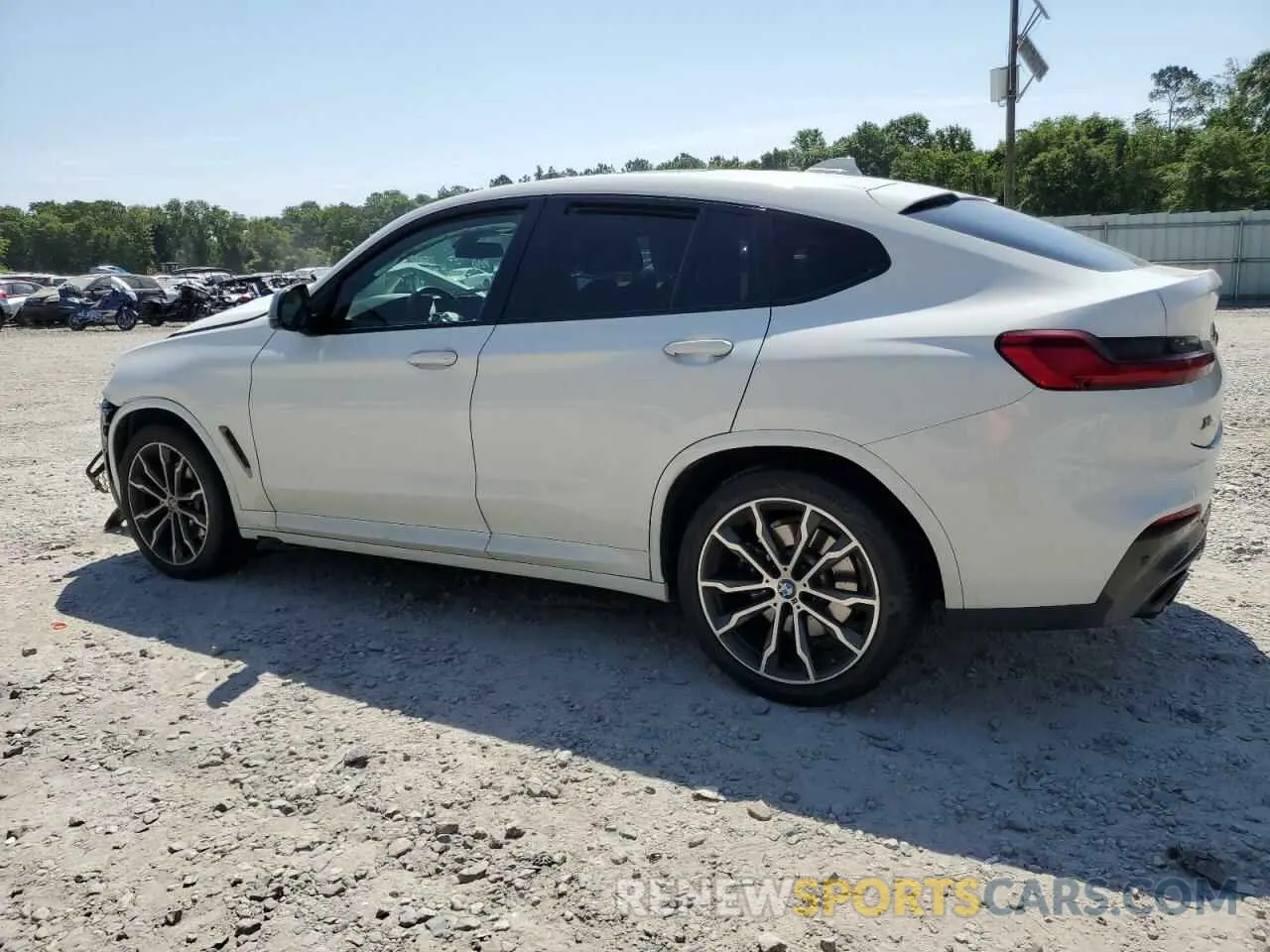 2 fotografías del automóvil dañado 5UXUJ5C57KLJ63215 BMW X4 2019
