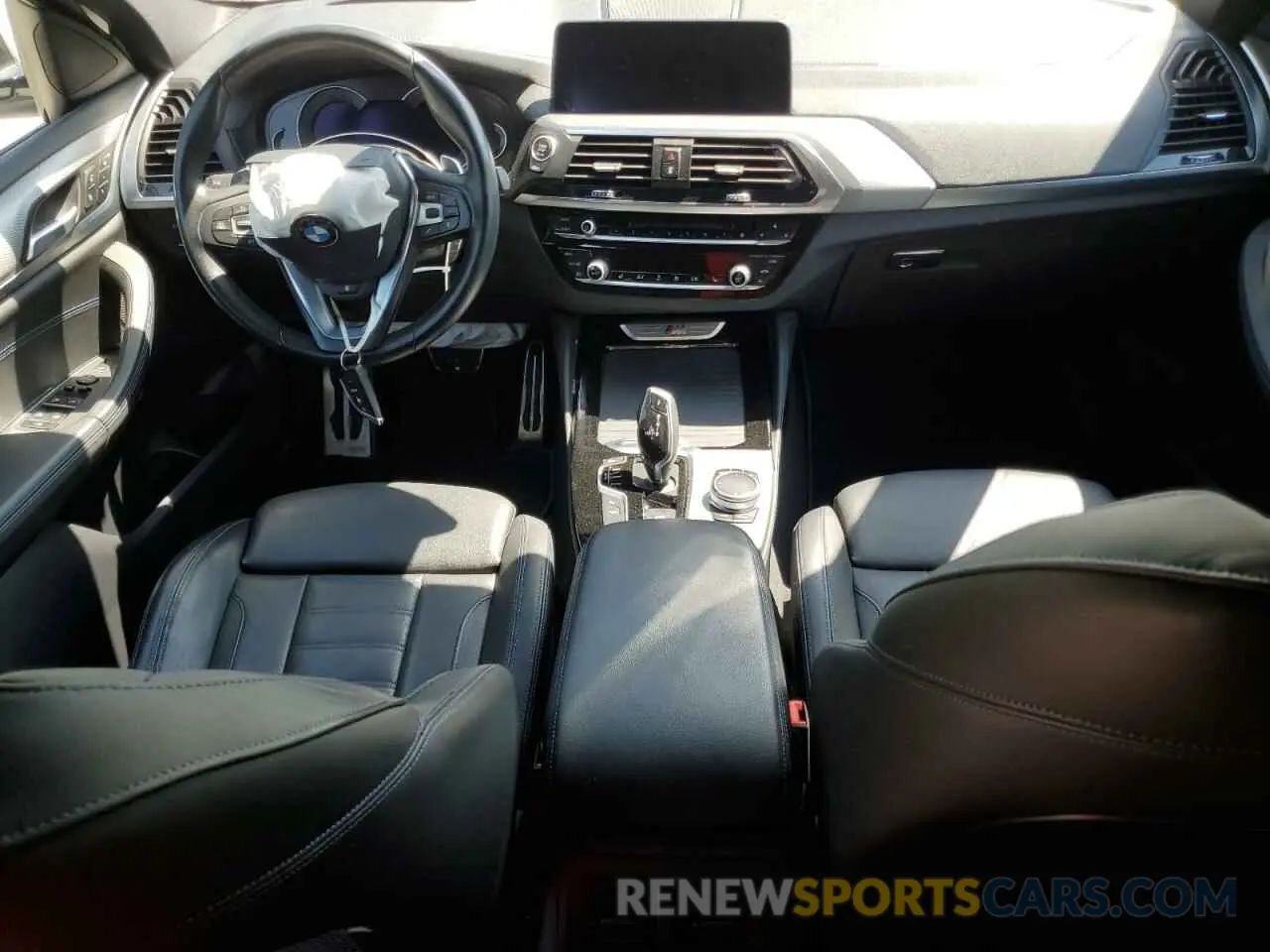 8 fotografías del automóvil dañado 5UXUJ5C57KLJ63215 BMW X4 2019