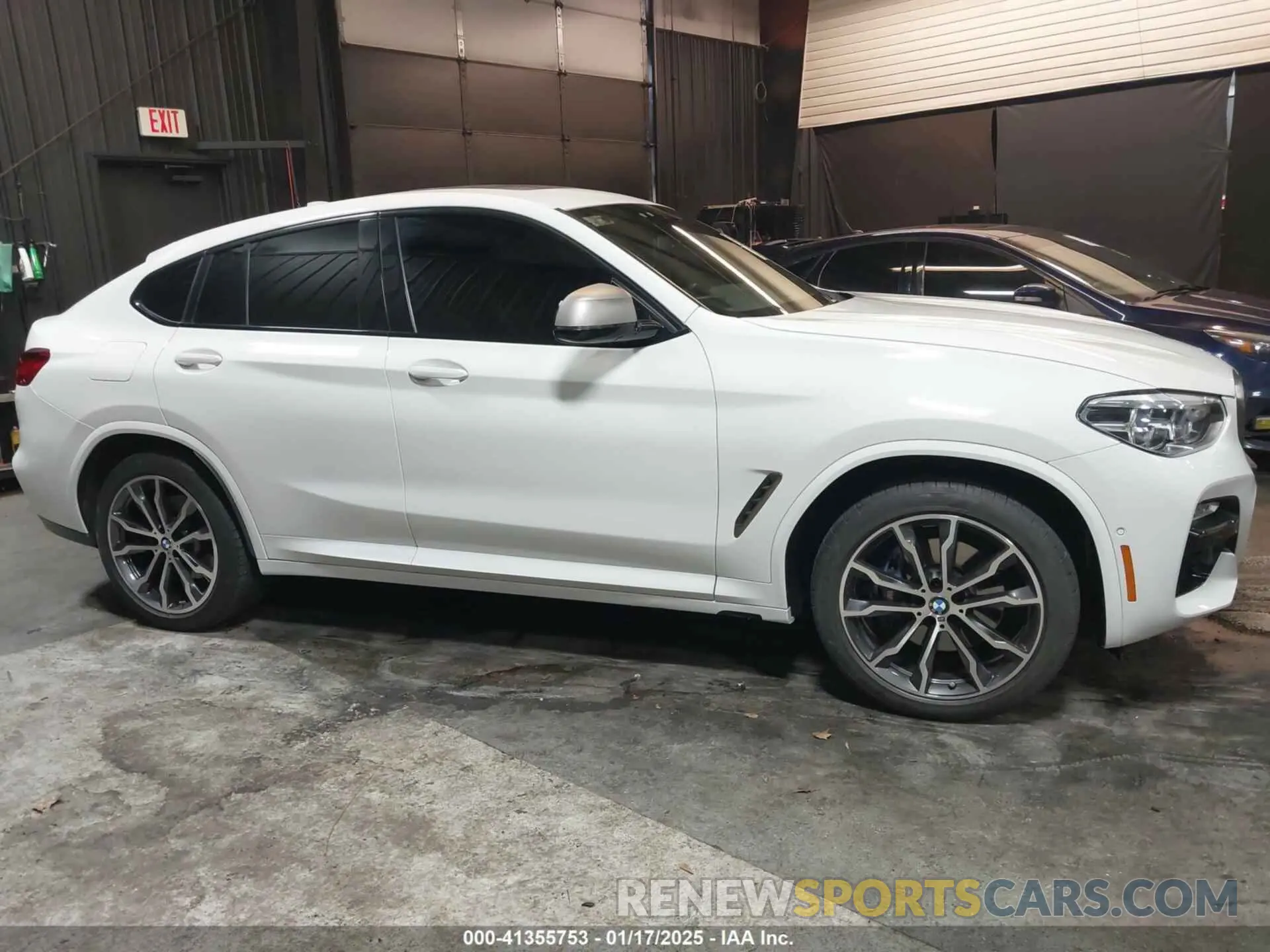 13 fotografías del automóvil dañado 5UXUJ5C58KLJ63742 BMW X4 2019