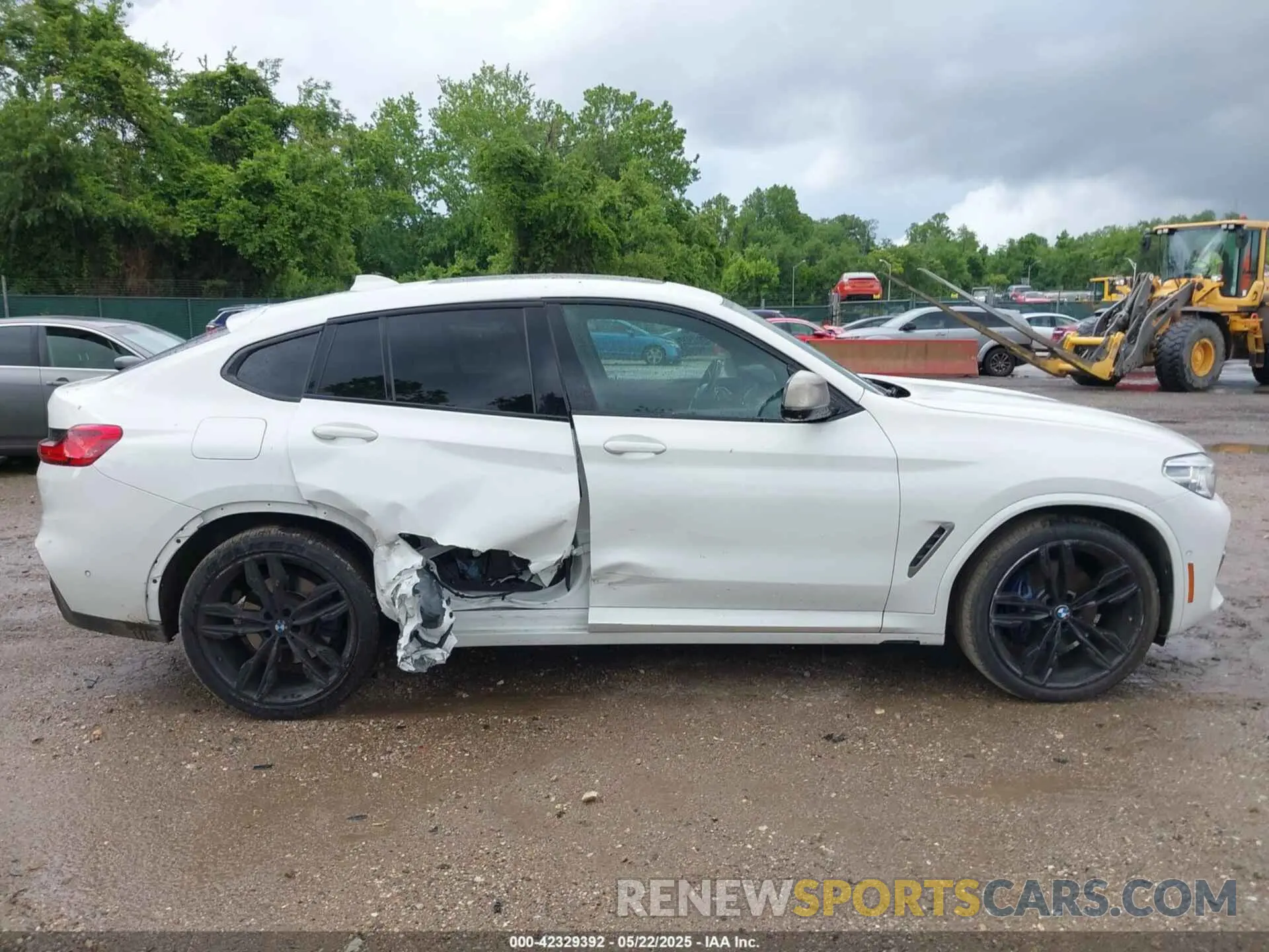 14 fotografías del automóvil dañado 5UXUJ5C5XKLJ64164 BMW X4 2019