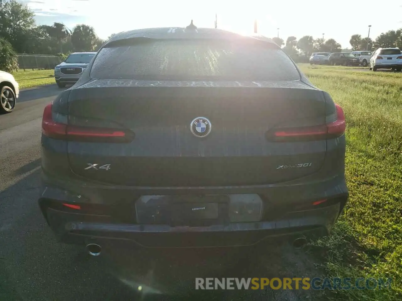 6 fotografías del automóvil dañado 5UX2V1C00L9D10226 BMW X4 2020