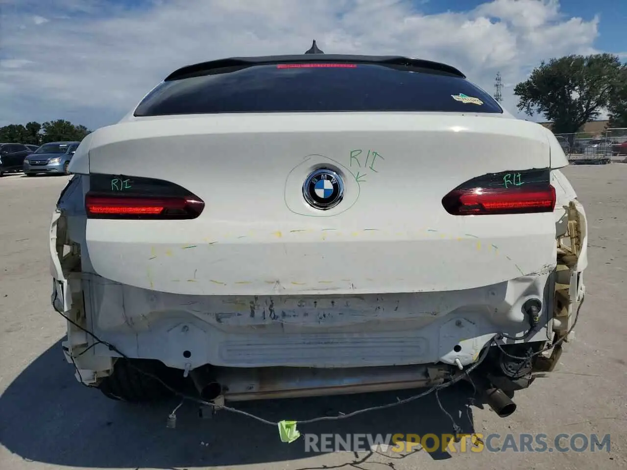 6 fotografías del automóvil dañado 5UX2V1C04LLZ32697 BMW X4 2020