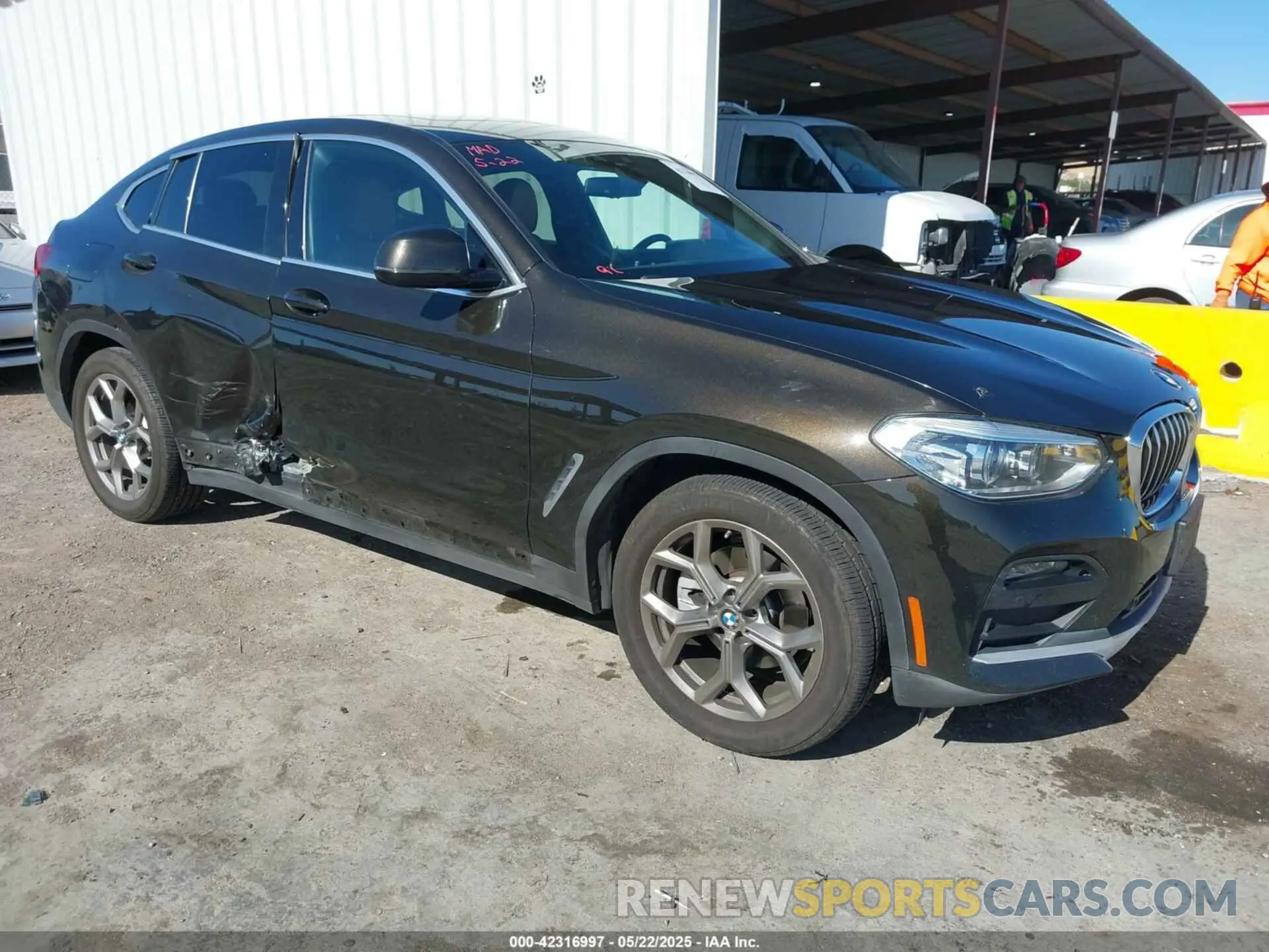 1 fotografías del automóvil dañado 5UX2V1C05L9C41372 BMW X4 2020