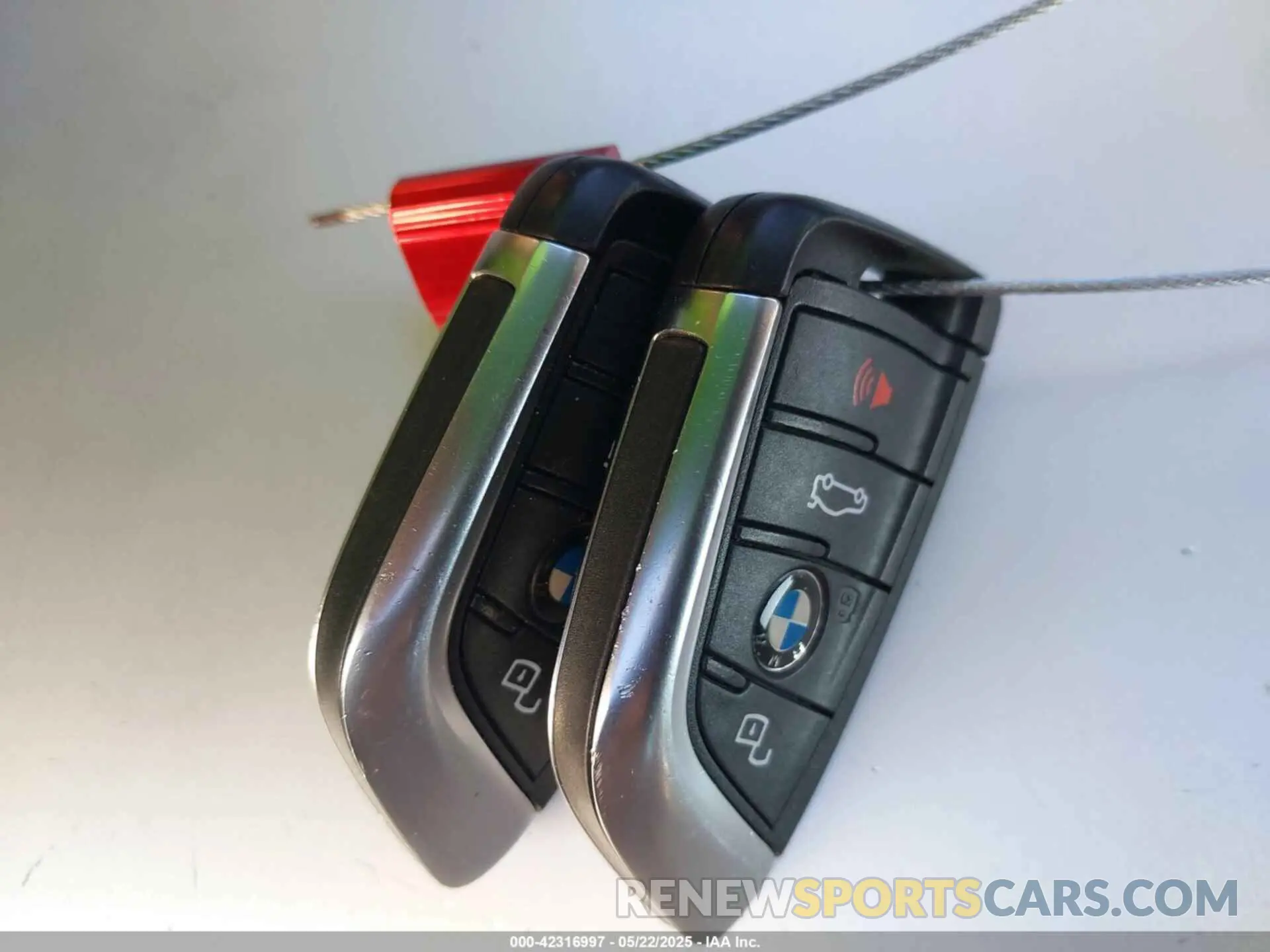 11 fotografías del automóvil dañado 5UX2V1C05L9C41372 BMW X4 2020