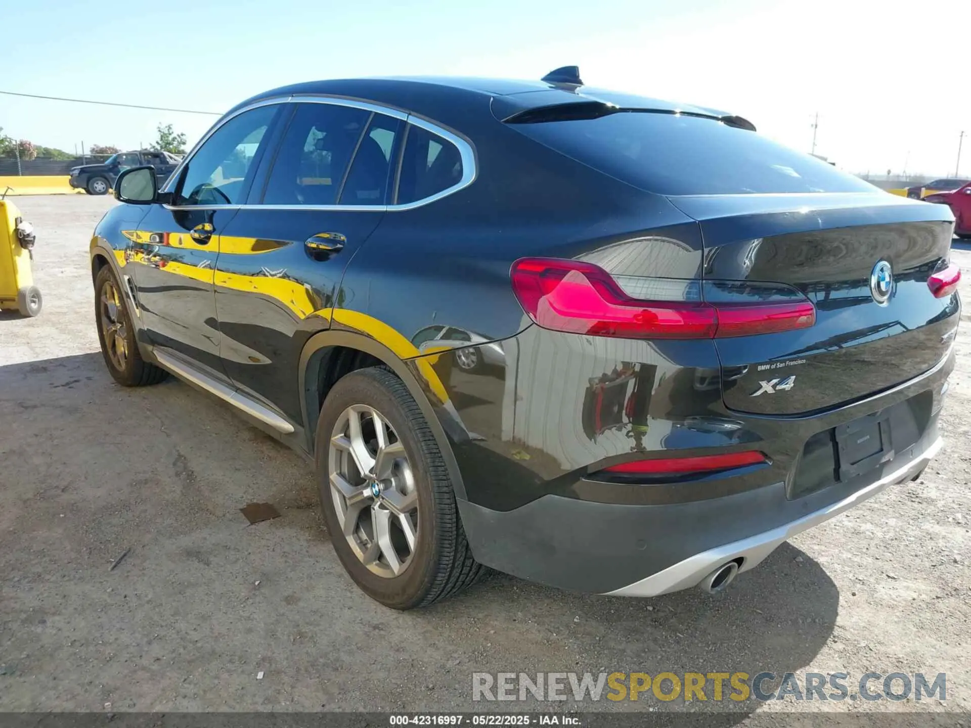 3 fotografías del automóvil dañado 5UX2V1C05L9C41372 BMW X4 2020