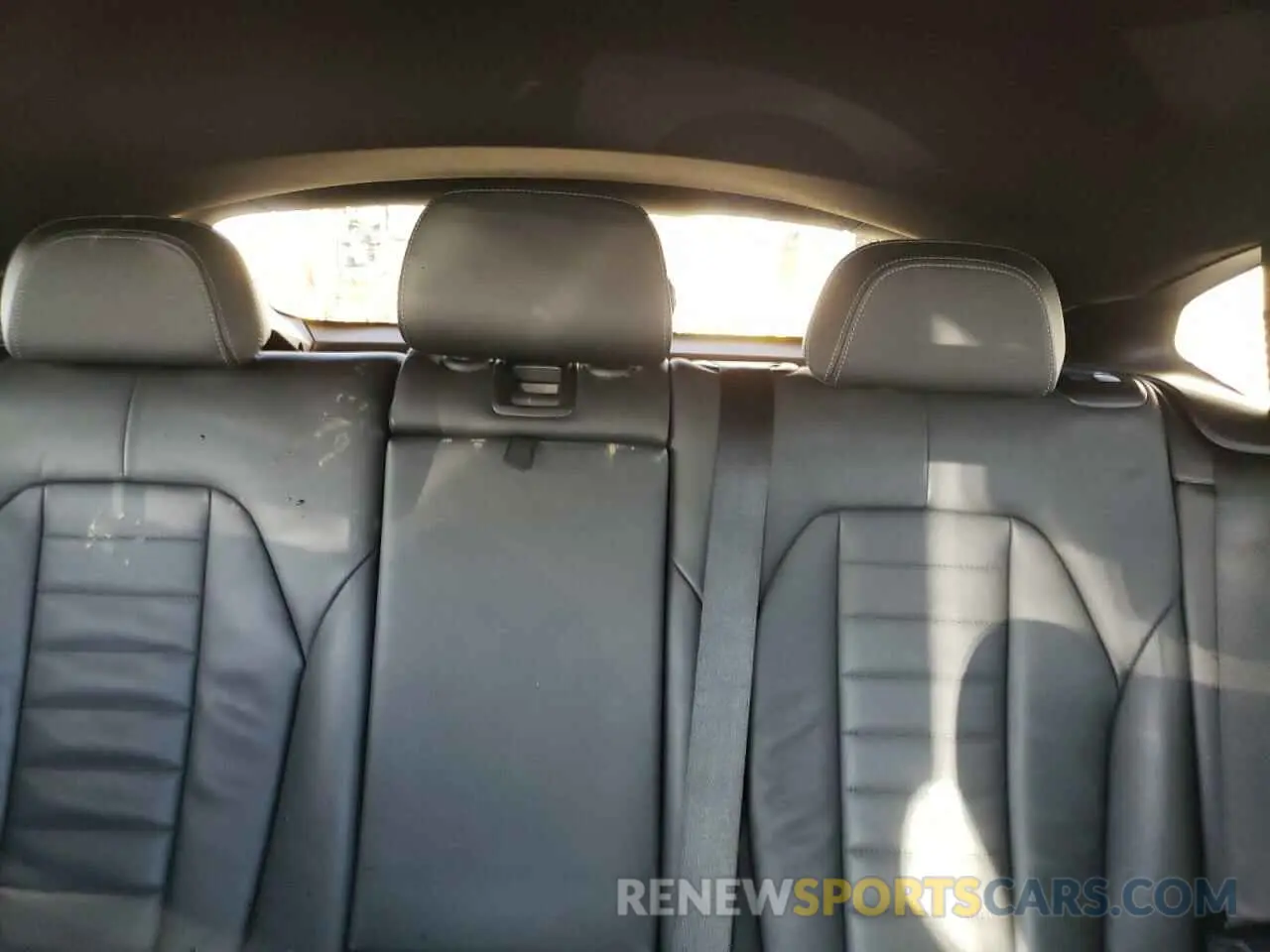10 fotografías del automóvil dañado 5UX2V1C06L9B74278 BMW X4 2020