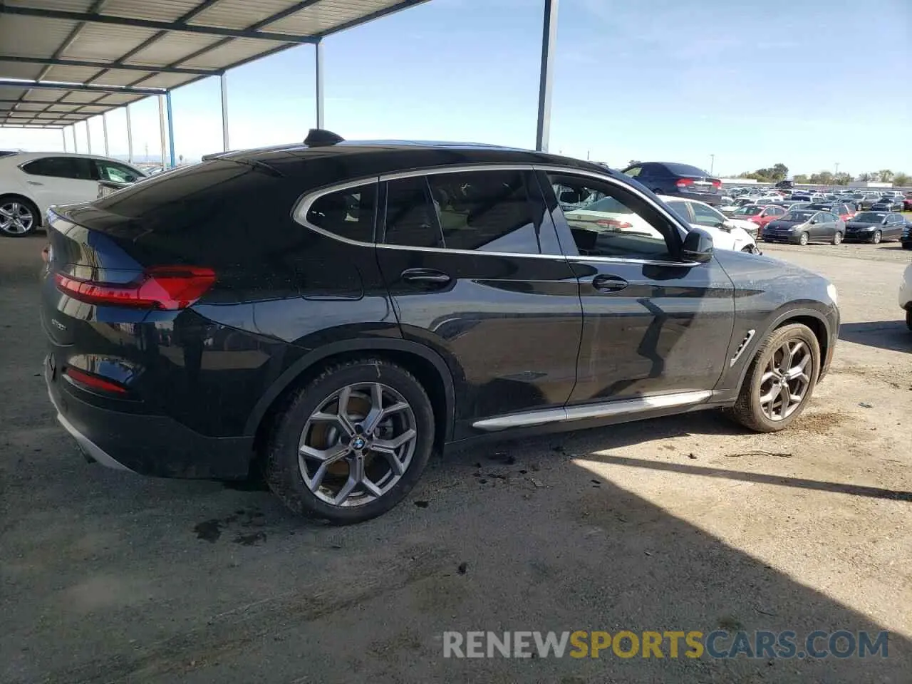 3 fotografías del automóvil dañado 5UX2V1C06L9B74278 BMW X4 2020