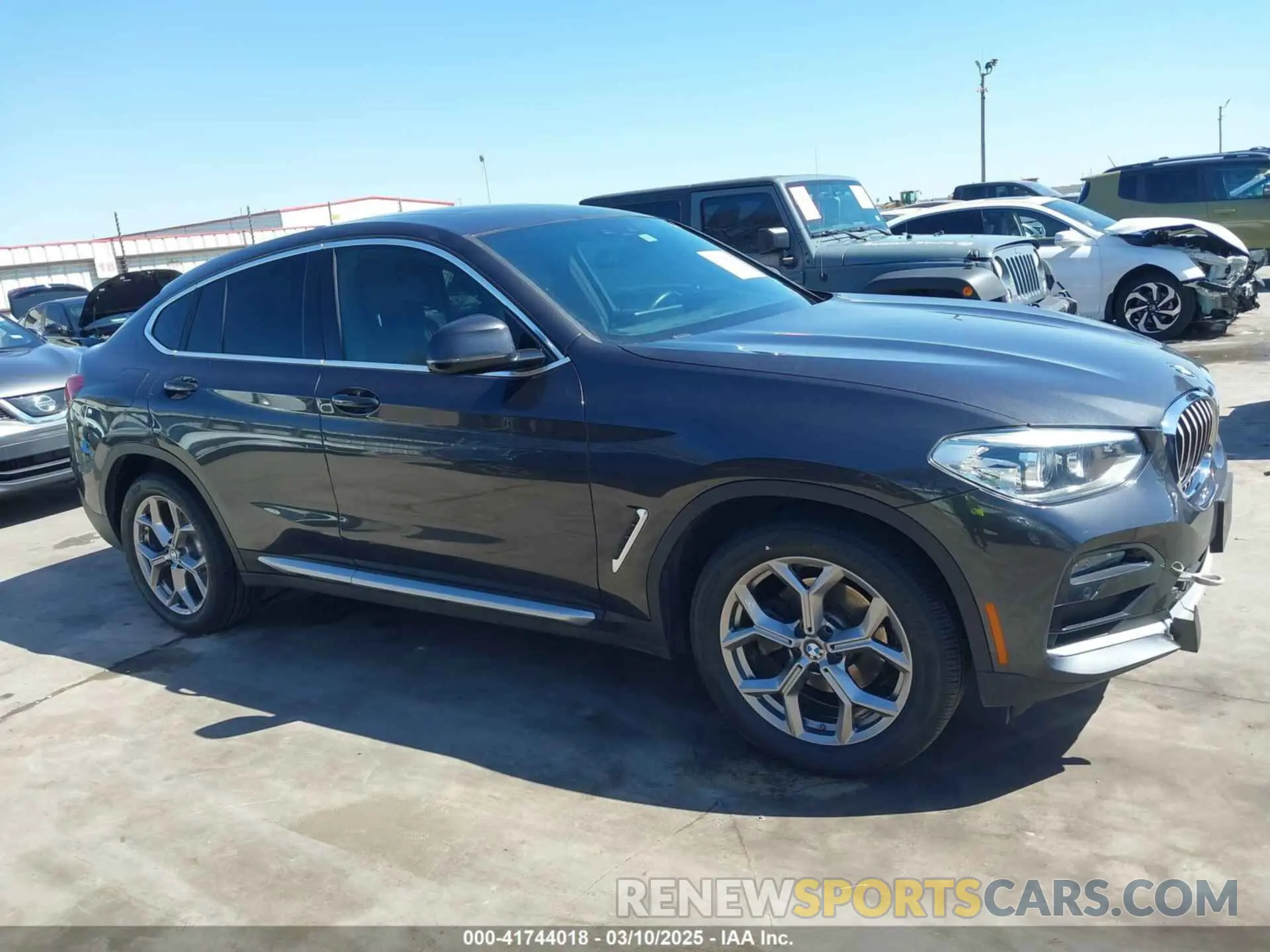 13 fotografías del automóvil dañado 5UX2V1C07LLE67741 BMW X4 2020